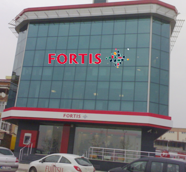 FORTİS YENİ BİNASINDA FUJİTSU TERCiH ETTi